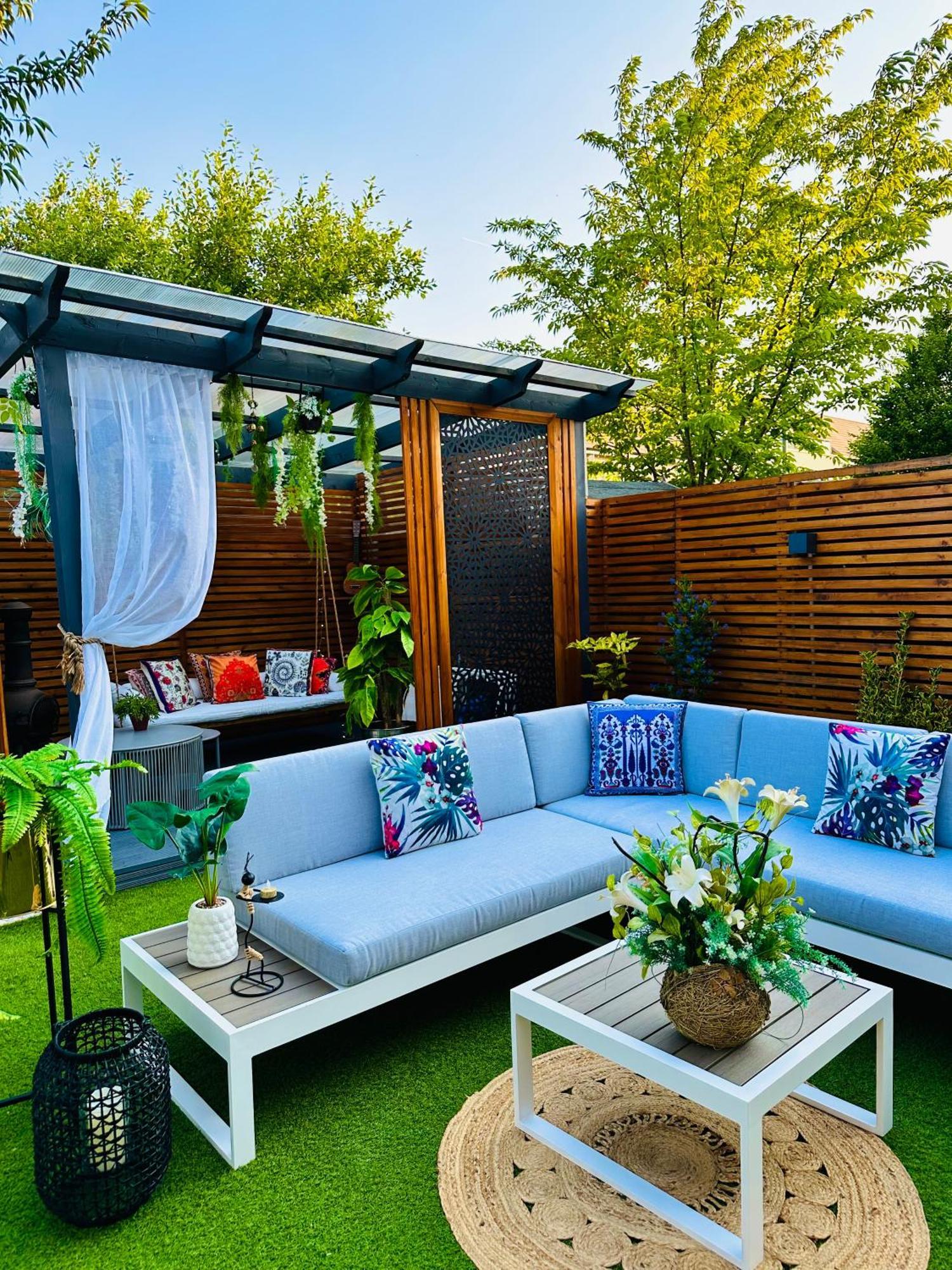 Meezee Pearl Double Bed Lodge With Free Parking Солфорд Экстерьер фото